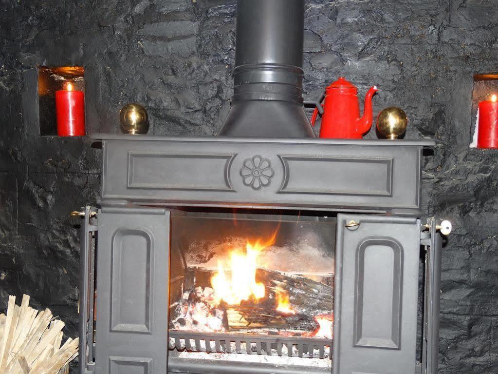 The Red Lion Hotel Oakford Εξωτερικό φωτογραφία