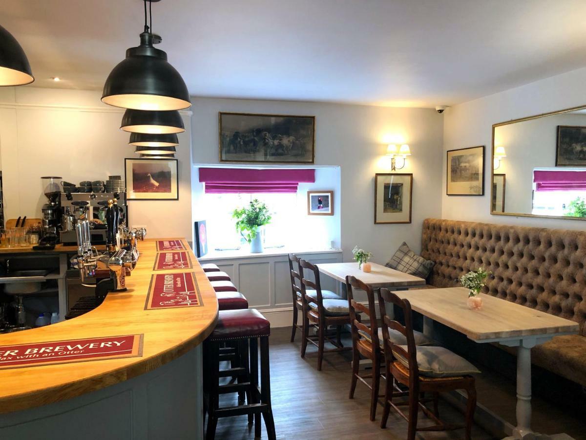 The Red Lion Hotel Oakford Εξωτερικό φωτογραφία